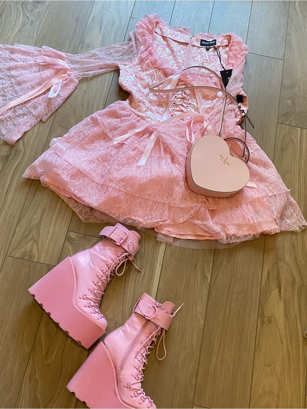 Marie Antoinette Let them eat cake DollsKill Trickz n Treatz NWT XXL
